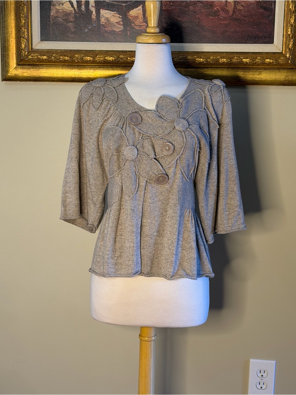 Knitted & Knotted | Size Small Taupe Floral Appliqué Button Knit Top